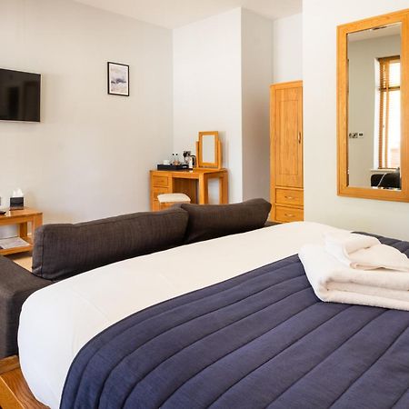 The Coach House Suffolk Hotel Лоустофт Екстериор снимка
