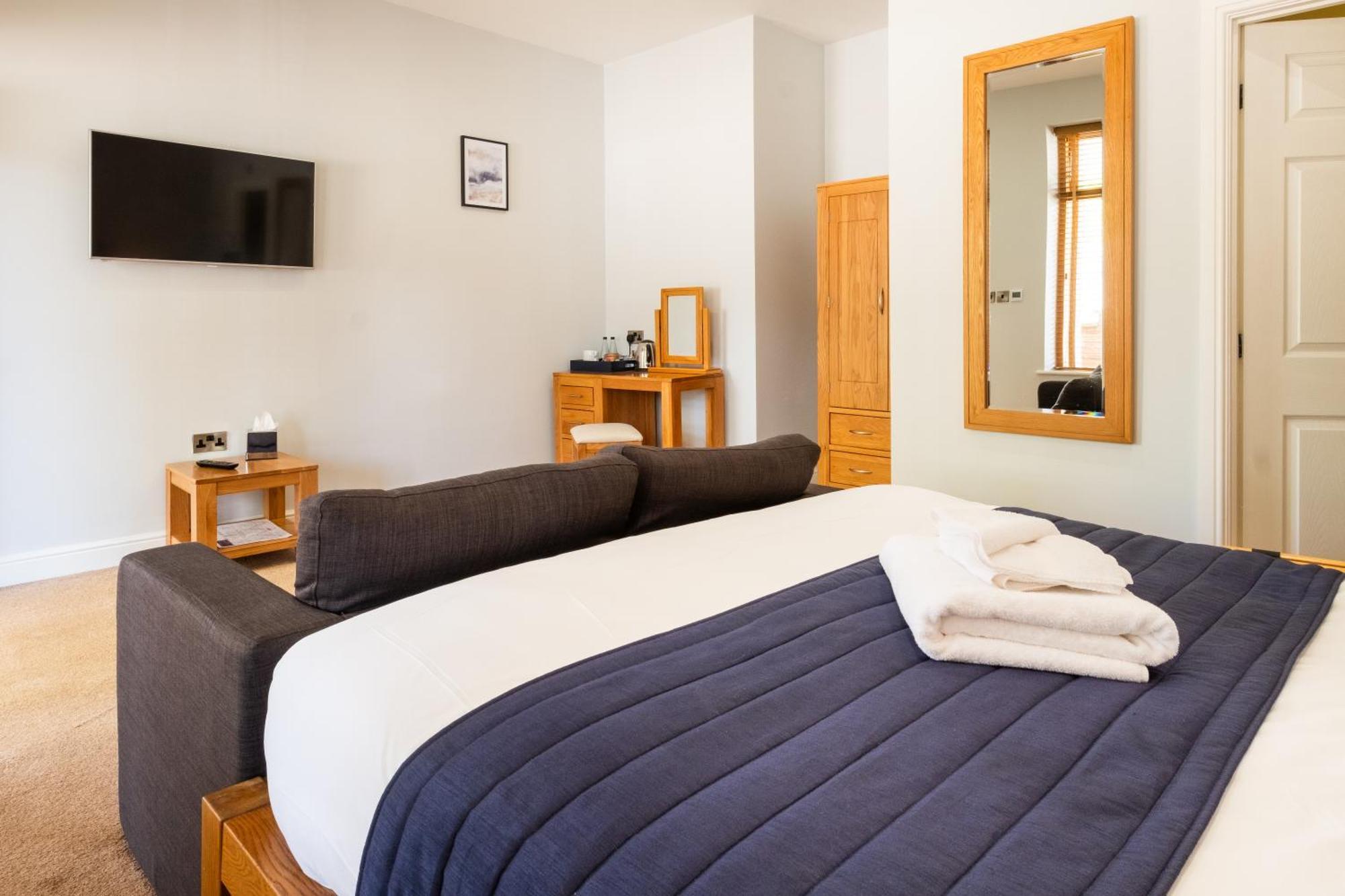 The Coach House Suffolk Hotel Лоустофт Екстериор снимка