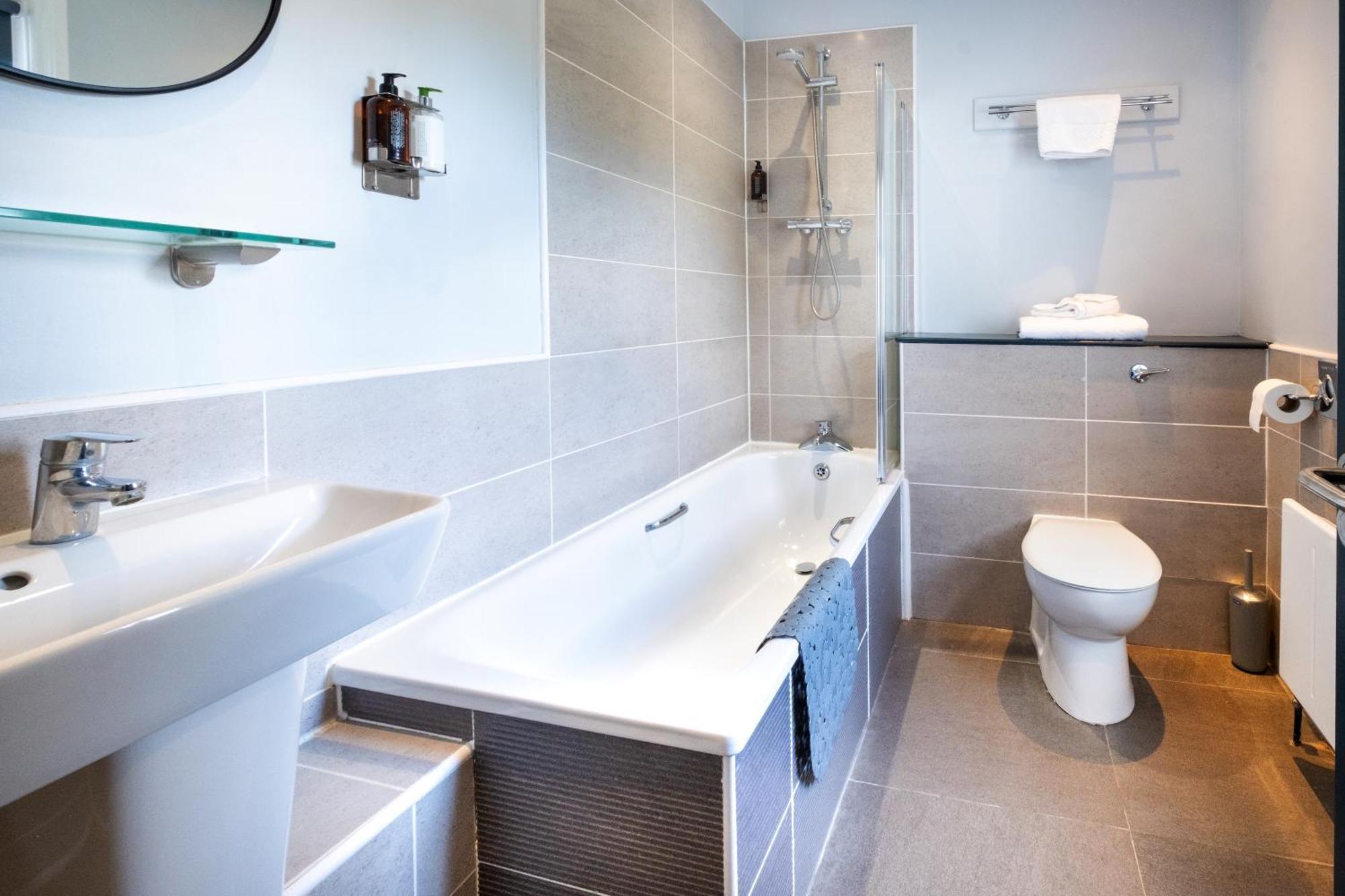 The Coach House Suffolk Hotel Лоустофт Екстериор снимка