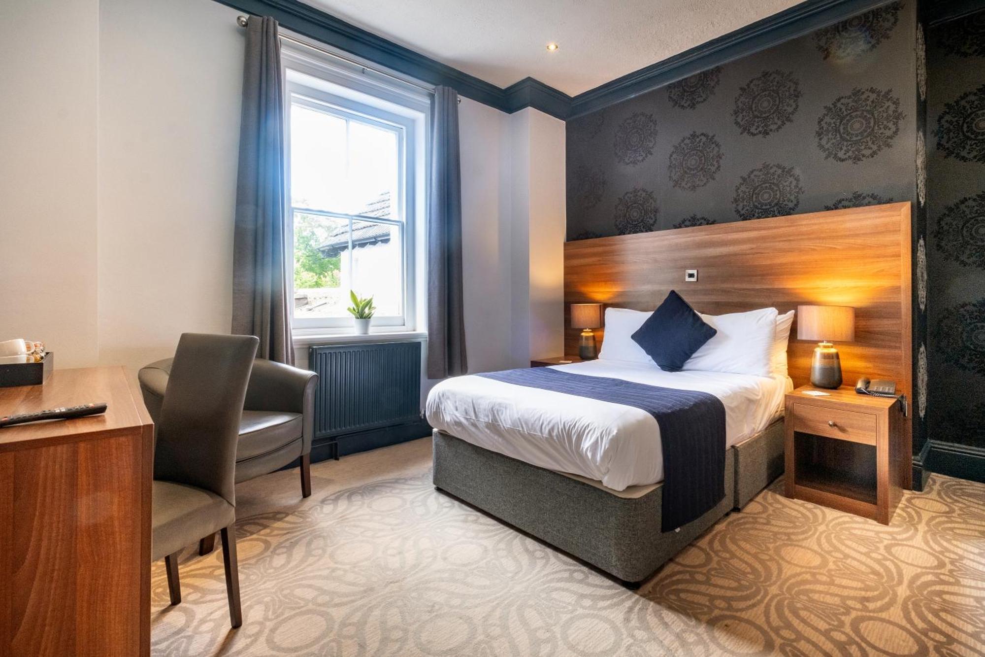 The Coach House Suffolk Hotel Лоустофт Екстериор снимка