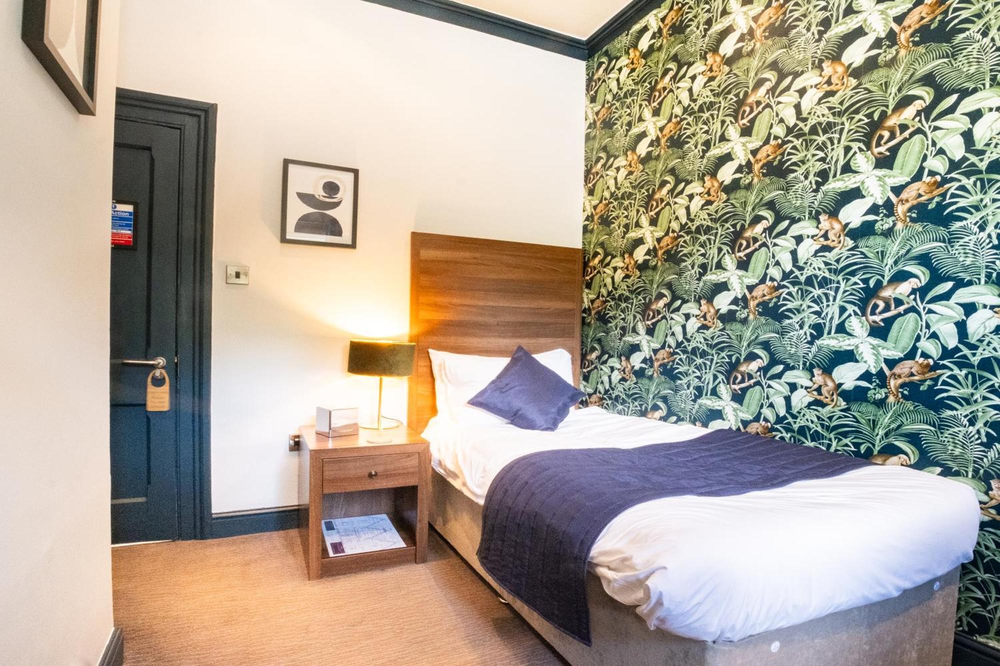 The Coach House Suffolk Hotel Лоустофт Екстериор снимка